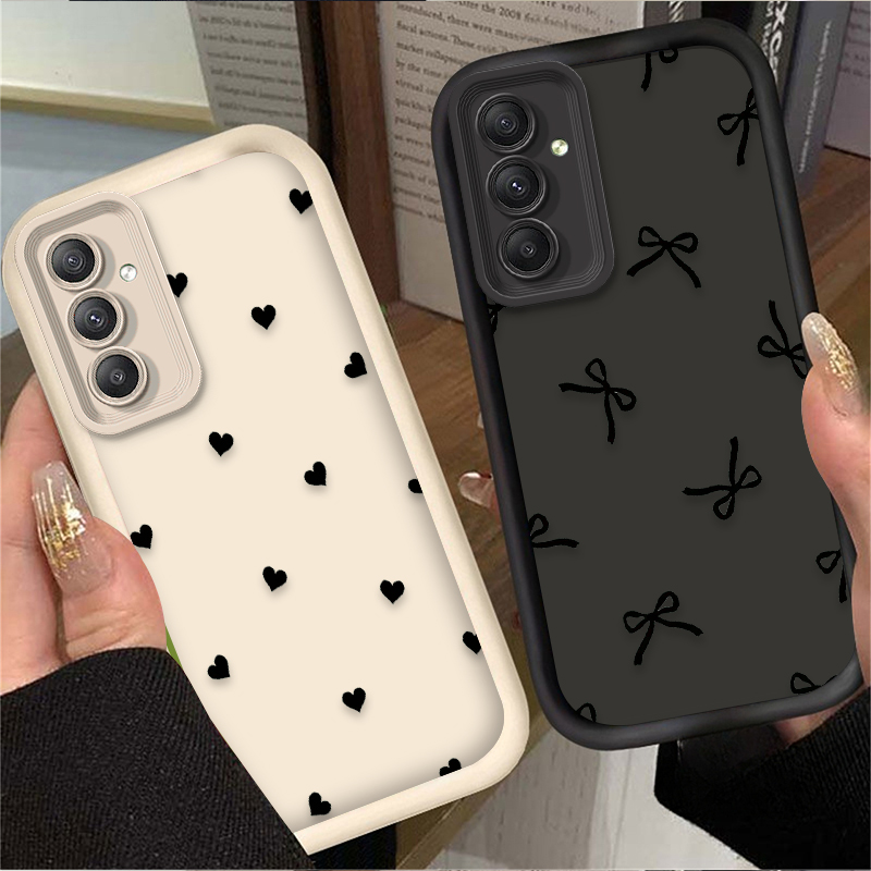 Phone Cases Samsung A14 - غطاء حماية أسود بتصميم قلب وعقدة