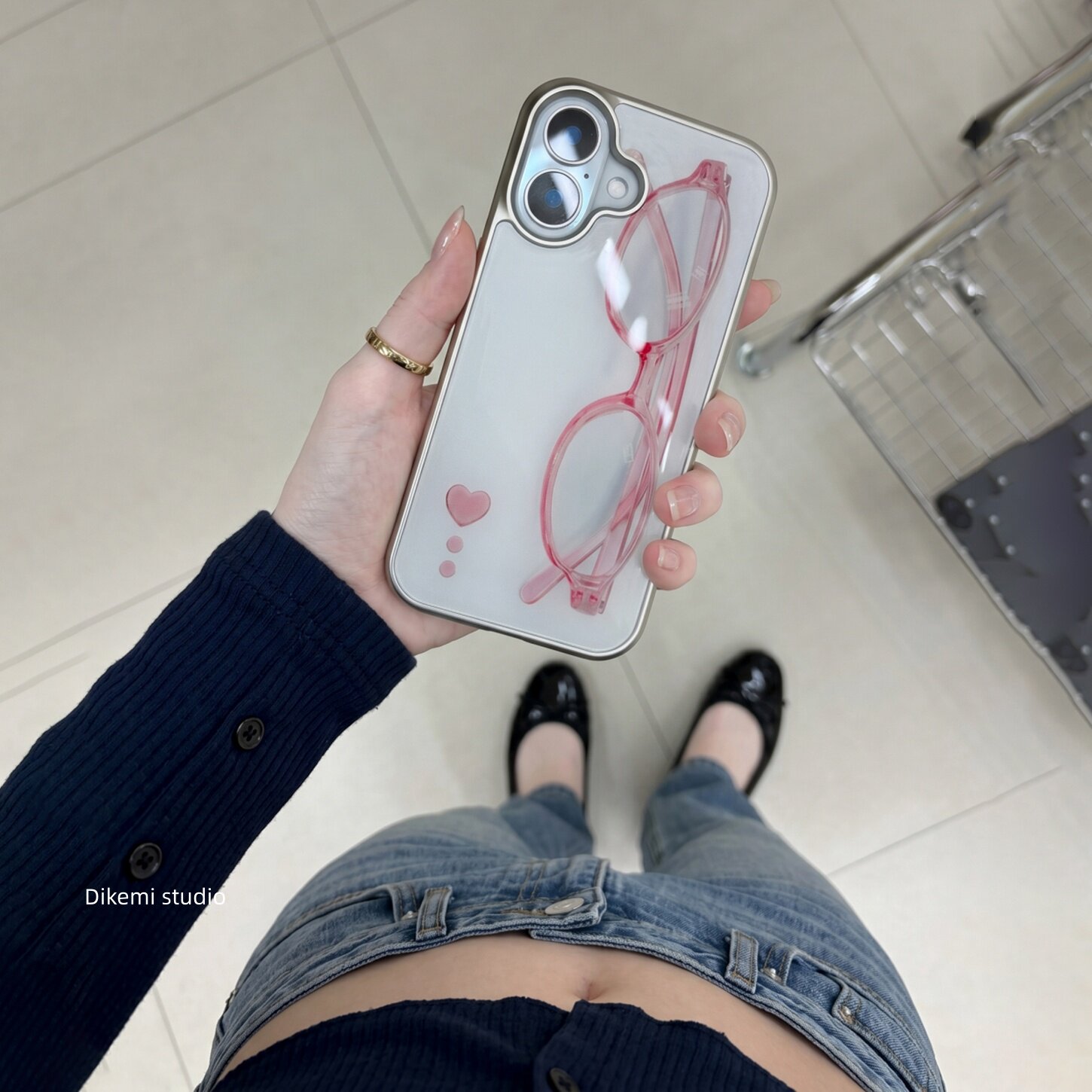 Phone Cases Cool Girl - جراب هاتف كوري بتصميم قلب وردي