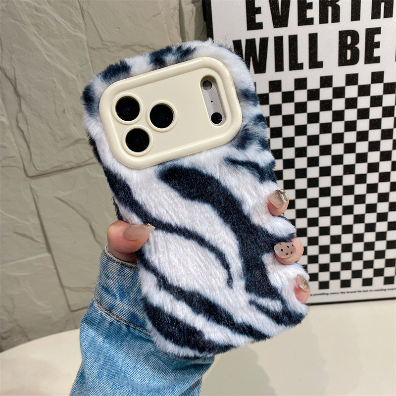 غطاء هاتف فاخر بنمط حمار وحشي  - مراجعة Phone Cases Iphone 12 وسعره