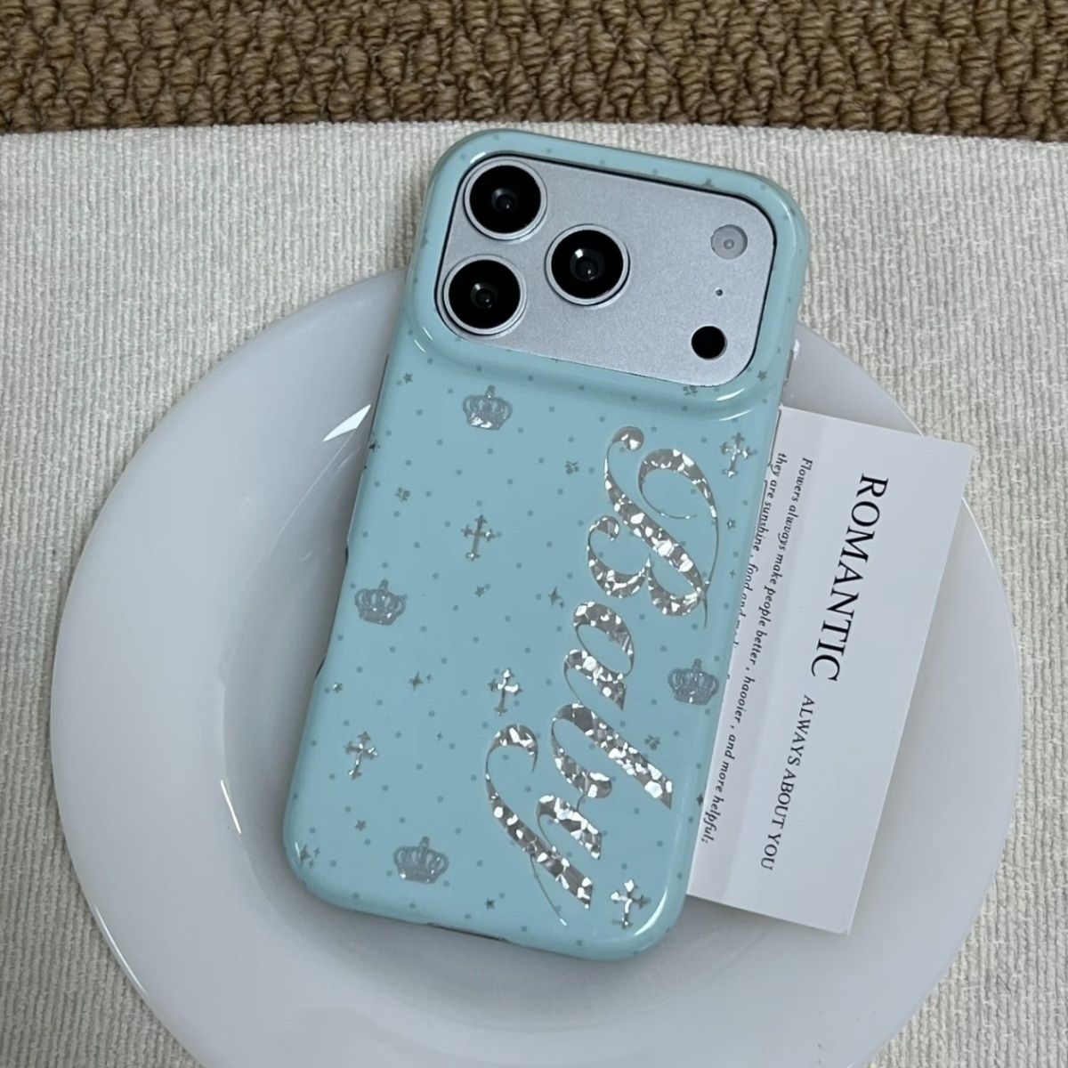 غطاء هاتف كوري بلون النعناع مع - مراجعة Phone Cases Y2K وسعره