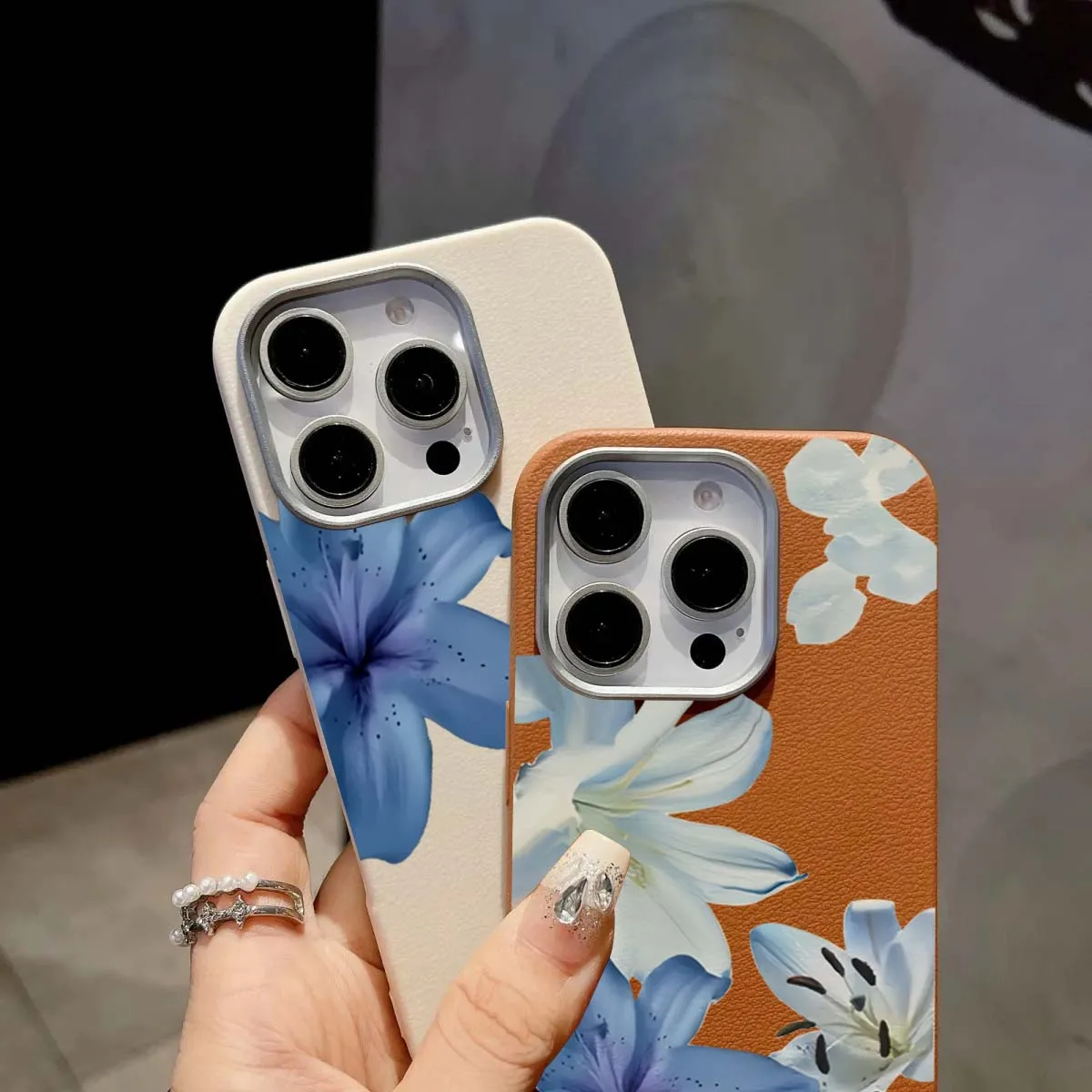 غطاء هاتف أنيق بنمط زهرة الزنب - مراجعة Phone Cases Blue وسعره