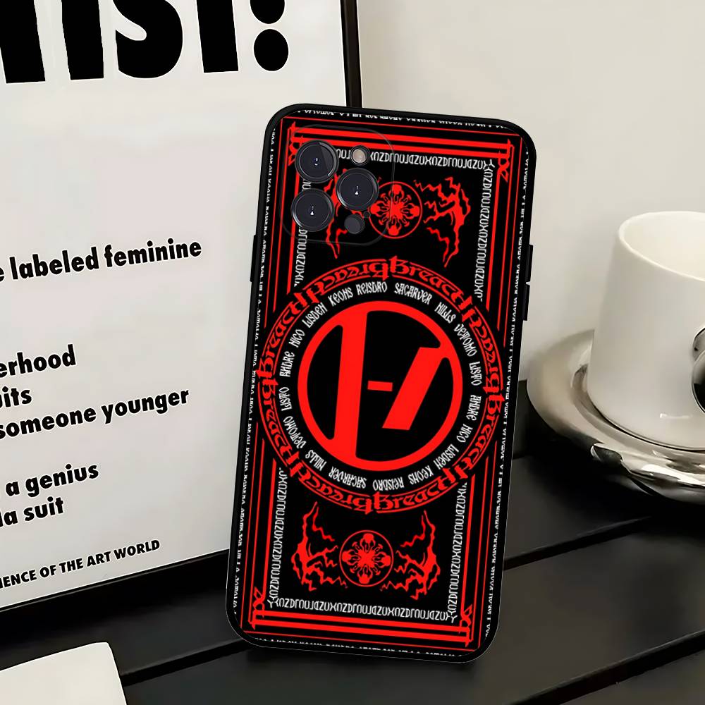 حافظة لهاتف آيفون 16 11 12 13  - مراجعة Phone Cases Aviation وسعره