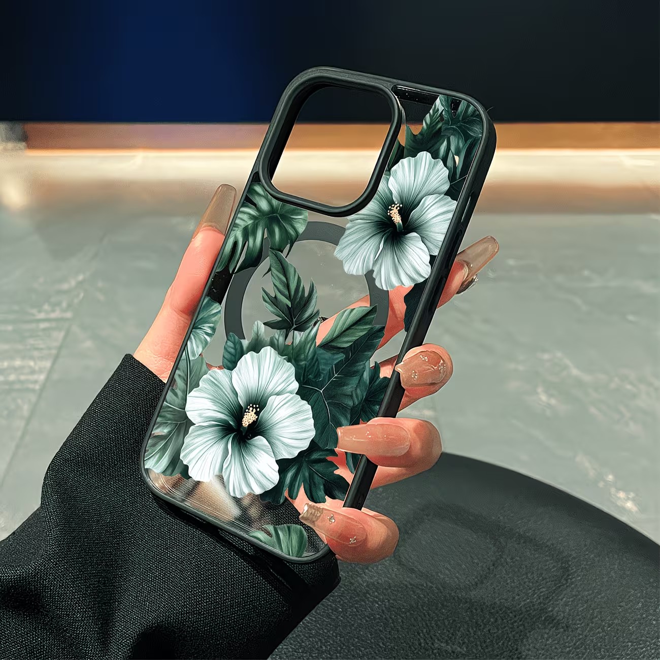 غطاء هاتف شفاف بتصميم زهور خضر - مراجعة Phone Cases With Magsafe وسعره